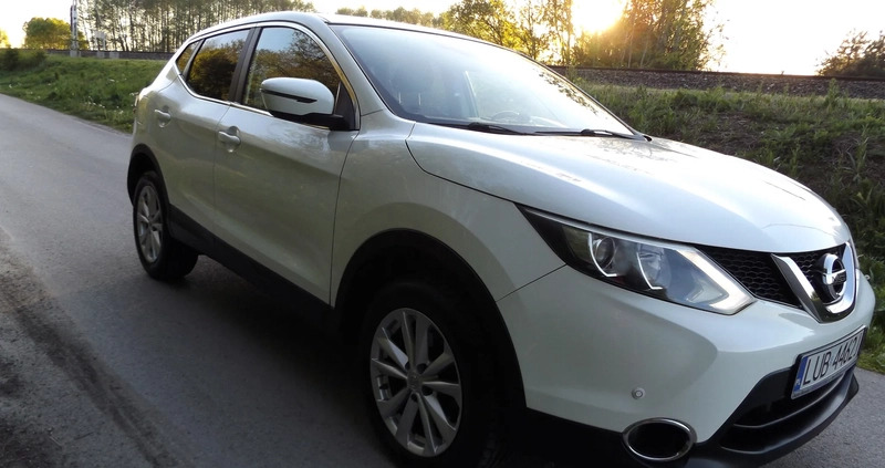 Nissan Qashqai cena 54900 przebieg: 104000, rok produkcji 2016 z Biały Bór małe 277
